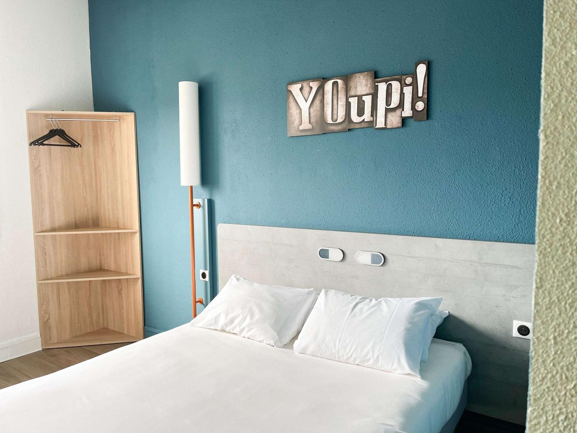 Ibis Budget Saint Christol Les Ales Exteriör bild